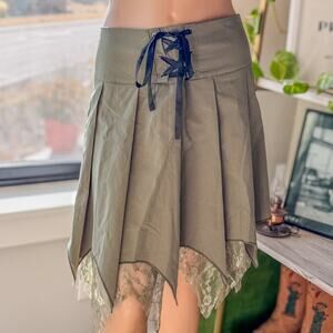 Fairycore Lace Up Contrast Lace Asymmetrical Hem Skirt by Romwe Size: 8/10-Large